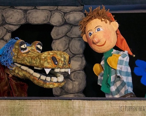 Puppentheater Marco Vollmann &#8222;Kasper und der frchterliche Drache&#8220; - Weihnachtsfreuden-Markt auf Schloss Hermsdorf - Ottendorf-Okrilla - 09.11.2025 12:00