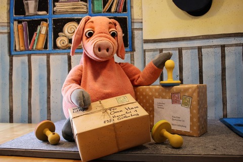 &#8222;Rosa-Luise und die verschwundenen Weihnachtspckchen&#8220; Seifenblasen-Figurentheater / Meerbusch - Meerbusch - 24.12.2025 11:00