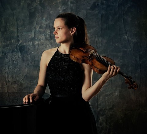 Earthquake - Ania Druml, Klavier & Violoncello / Sophie Druml, Klavier & Violine - Konzerte mit jungen Knstlerinnen und Knstlern - Friedrichshafen - 09.11.2025 11:00
