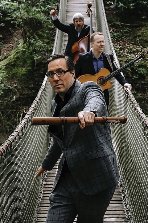 Das Trio Wildes Holz spielt in Gengenbach Songs von Rock bis Jazz auf Holzinstrumenten - Badische Zeitung TICKET
