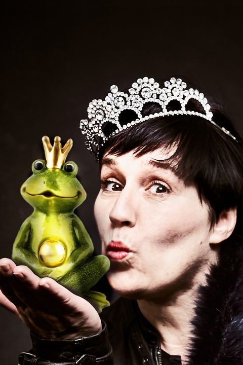 Plattdeutscher Abend mit Sandra Keck: &#8222;Kecke Utsichten - Prinzessin in de Wesseljohren&#8220; - Hamburg - 09.11.2025 16:00