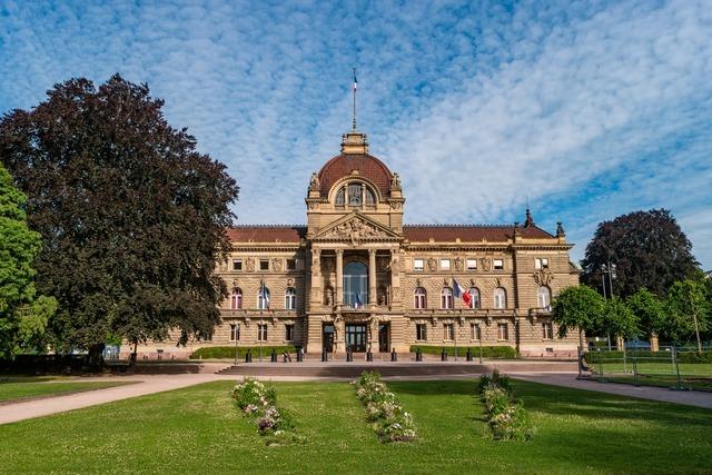 Rheinpalast / Palais du Rhin