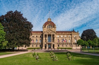 Rheinpalast / Palais du Rhin
