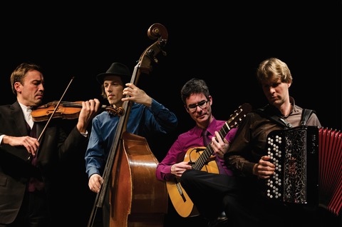 17. Sommernacht in der Burg Grnwald - Gitanes Blondes - Grnwald - 31.07.2025 20:00