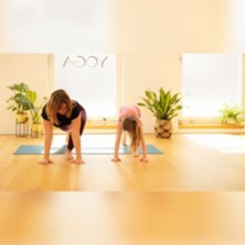 Familien Yoga Event - mit Ina & Romy - BERLIN - 23.08.2025 10:30