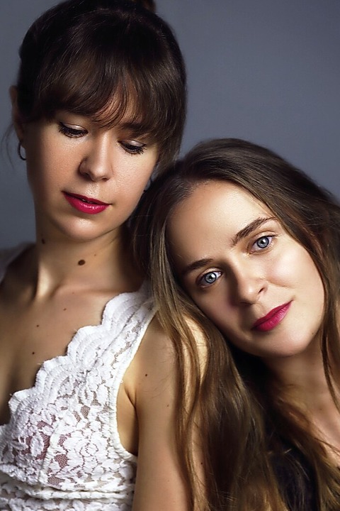 Am Sonntag,13. Juli, 17 Uhr, tritt das Duo Anastasia und Polina Churbanova mit Werken von u.a.Schubert, Brahms oder Rachmaninov im Groherzoglichen Palais Badenweiler auf. - Badische Zeitung TICKET