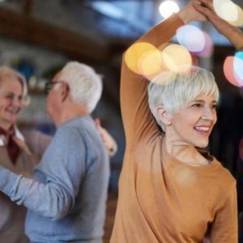 Senioren Tanztee - mit der Tanzschule Konvalin - Alttting - 09.06.2026 14:00