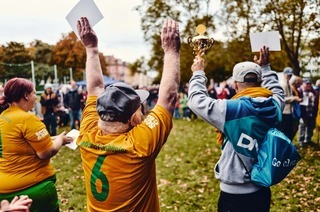 Straenfuball-Turnier mit Benefit
