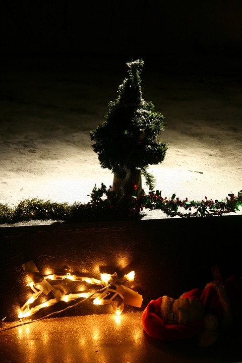 ADVENT, ADVENT EIN ENGLEIN BRENNT..... - Die etwas andere Weihnachtsrevue - Frth - 12.12.2025 19:30