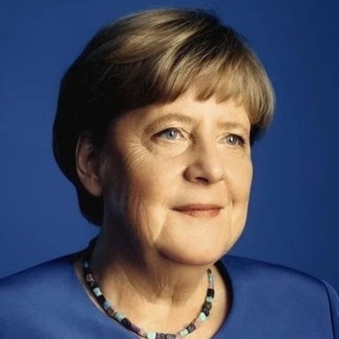 Signierstunde Angela Merkel &#8222;Freiheit&#8220; - Gttingen - 08.10.2025 16:00