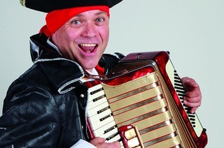 Theater Lila Lindwurm - &#8222;Piet - der Weihnachtspirat&#8220;