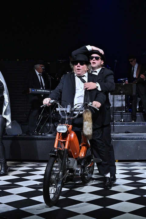 Die Blues Brothers - Ein Roadtrip through THE LND - Bhl - 28.04.2026 19:30