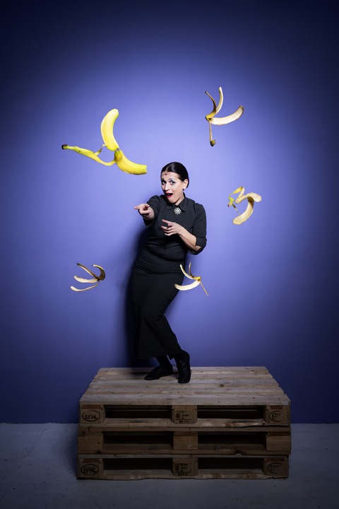 Carmela De Feo - gro�! blond! erfolgreich! - Hallstadt - 30.04.2027 20:00