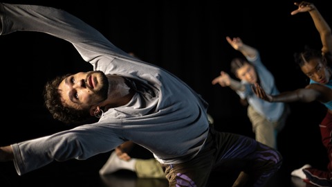 Dunia Dance Theatre REFLECTIONS [on monsters] (B /ZWE) - Karlsruhe - 21.11.2025 20:00