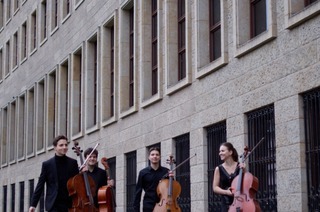 Rising Star der LBBW-Stiftung: 2Cities Celloquartett &#8222;Das Cello von A-Z&#8220;