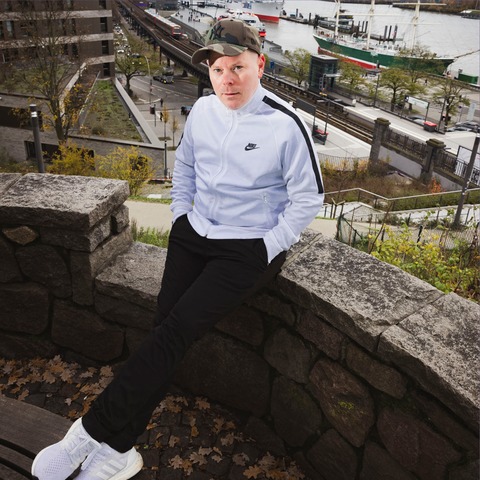 KNIG BORIS - &#8222;FC St. Pauli: Eine Liebeserklrung&#8220; Literatur Live - Berliner Buchpremiere - Berlin - 03.12.2025 20:00