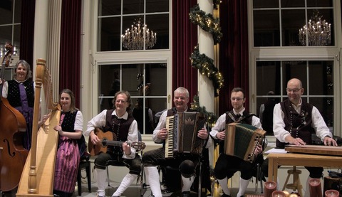 Schmberger Stubenmusik im Folkclub Prisma e.V. Pforzheim - Zur Weihnachtszeit - Pforzheim - 02.12.2025 20:00