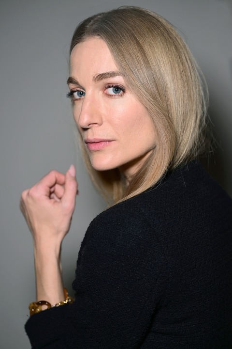 Sara Gmuer: Achtzehnter Stock - Stuttgart - 19.11.2025 19:30