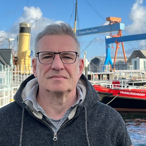 Christopher Ecker liest Die leuchtende Reuse - Kiel - 11.09.2025 19:00