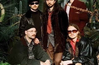 Yeast Machine - (D) - Stoner Rock / Grunge