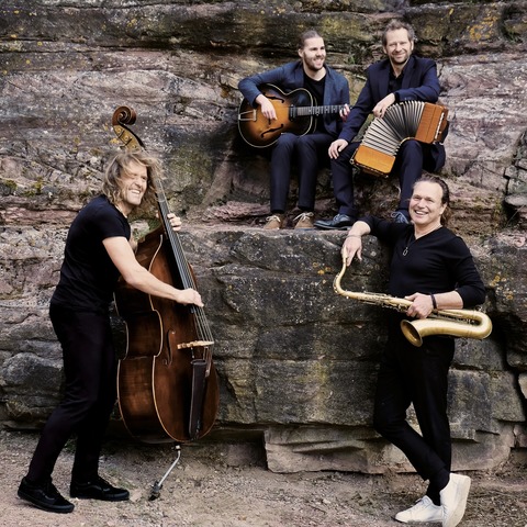 Quadro Nuevo - Weihnachtskonzert - Frstenzell - 07.12.2025 17:00