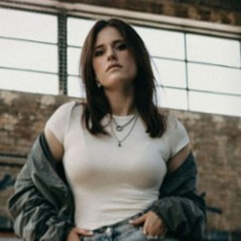 Saskia Frhlich (Solo-Tour) - Live - MNCHEN - 14.12.2025 20:00