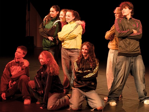 Premiere - "Bridges" Trinationales Tanzprojekt beim Frei Art Festival - Merzhausen - 20.09.2025 16:00