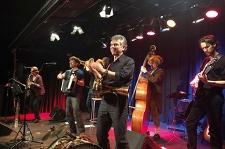 Balkan- und Gypsyparty mit Taxi Sandanski, Syrtos und DJ