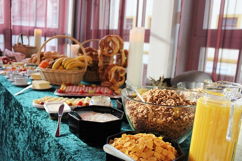 Theater * Familien * Fr�hst�ck (inkl. Vorstellung) - Mei�en - 19.04.2026 10:00