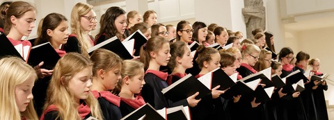 Stunde der Kirchenmusik - Mdchenkantorei Stuttgart / Lydia Schimmer - Stuttgart - 07.11.2025 19:00