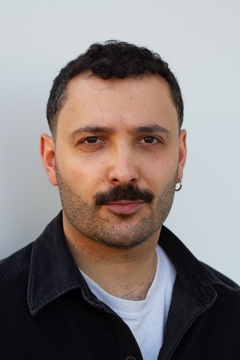 ZWISCHEN UNS LIEGT AUGUST - Lesung mit Fikri Anil Altintas - SCHWERIN - 13.10.2025 19:30