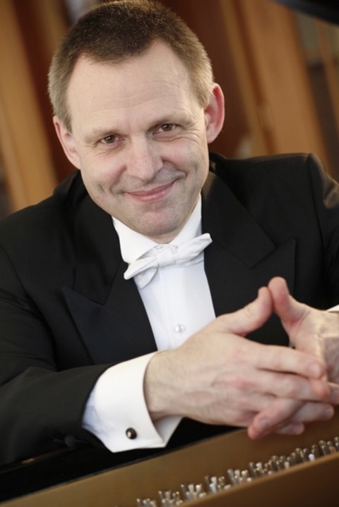 Silvesterkonzert - Glanzvolles Musikfeuerwerk und literarische Gedanken zum Jahresausklang - Mmbris-Schimborn - 31.12.2025 20:30