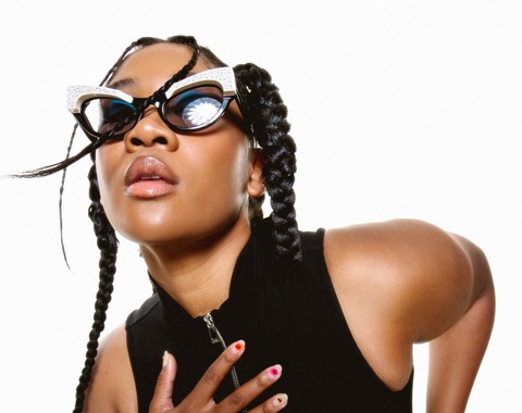 Rose May Alaba (AUT) - Afro-Pop-Beats - Freiburg - 13.12.2025 20:00