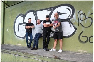 Daddy Dirty - (D) Funky Alternative-Rock