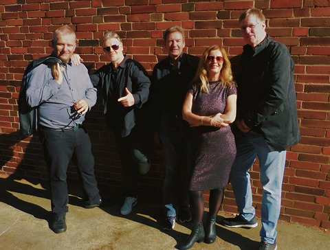 Barnes Light - Acoustic Music Berlin - live - Pop + Rock - BERLIN - 01.11.2025 20:00