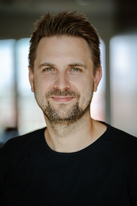 SternCrime! &#8222;Frauke Liebs - die Suche nach dem Mrder&#8220; mit Dominik Stawski - Gtersloh - 07.11.2025 20:00