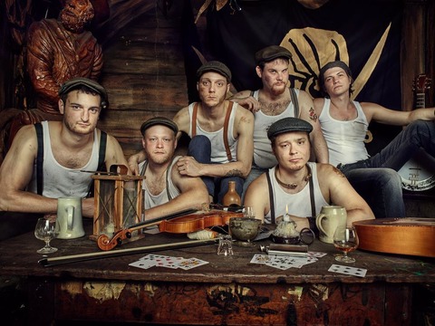 HALLOWEEN PARTY - mit RESTLESS FEET (Irish Folk) + AKAB (Pirate Folk-Punk) & Ahead to The Sea (Folk Punk) - Freiburg - 31.10.2025 20:00