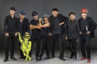 Bluesquamperfect spielt im Theater am Kastelberg in Waldkirch-Kollnau