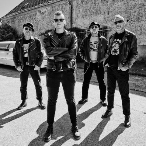 Pia United - PENG!STOFF - Die Punk Rock Musik Lesung zum ZWEITEN DEBT-Album - Frstenwalde/Spree - 30.05.2026 19:00