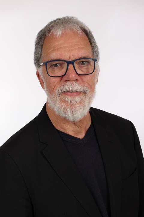 Wolfgang Trepper liest &#8222;Nur mal eben Danke sagen&#8220; - Autorenlesung - Brhl - 11.02.2026 19:30