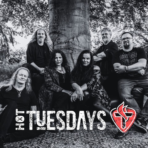 Hot Tuesdays - Wohnzimmerkonzert in Halle 13 - Celle - 23.01.2026 20:00