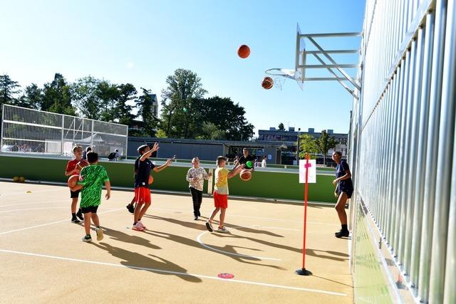 Sport- und Freizeitfl�che am Staudinger-Schulzentrum