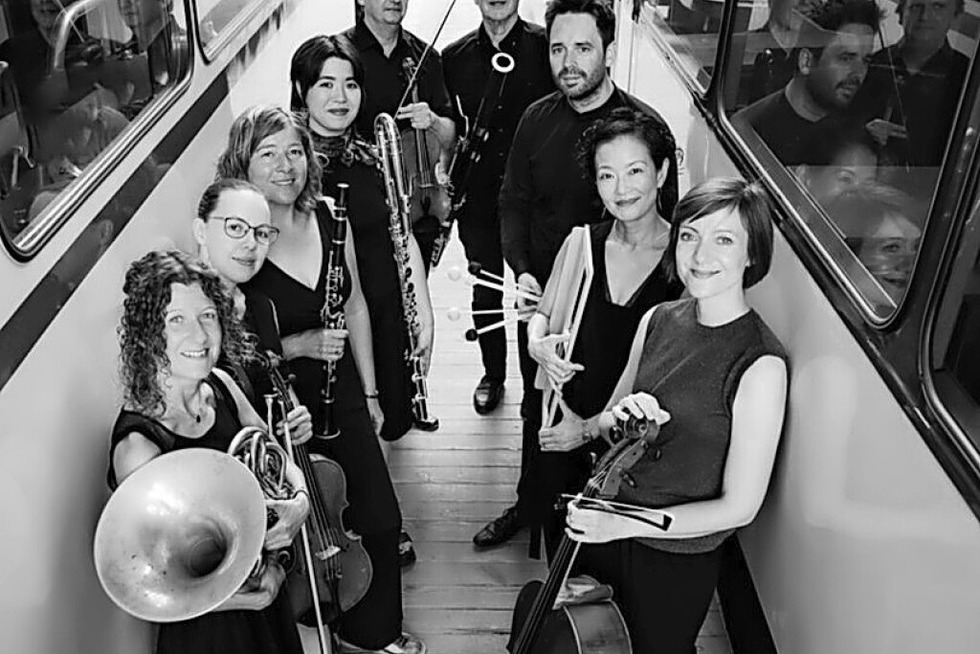 Das Ensemble Aventure ldt zum ersten Saisonkonzert &#8222;Lass die Molekle rasen&#8220; ins Weinschlssle - Badische Zeitung TICKET