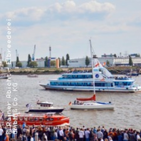 Begleitfahrt der groen Auslaufparade - HAMBURG - 10.05.2026 14:30