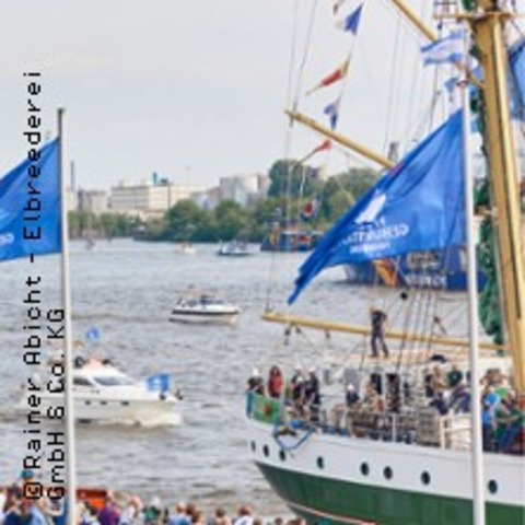 Begleitfahrt der groen Einlaufparade - HAMBURG - 08.05.2026 13:00