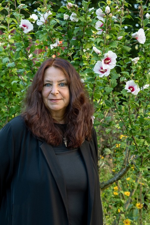 Annett Gröschner: „Schwebende Lasten“ - Schwabach - 12.11.2025 19:30 Annett Gröschner: „Schwebende Lasten“ - Schwabach - 12.11.2025 19:30