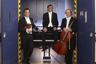 Weihnachtskonzert I Philharmonisches Klaviertrio
