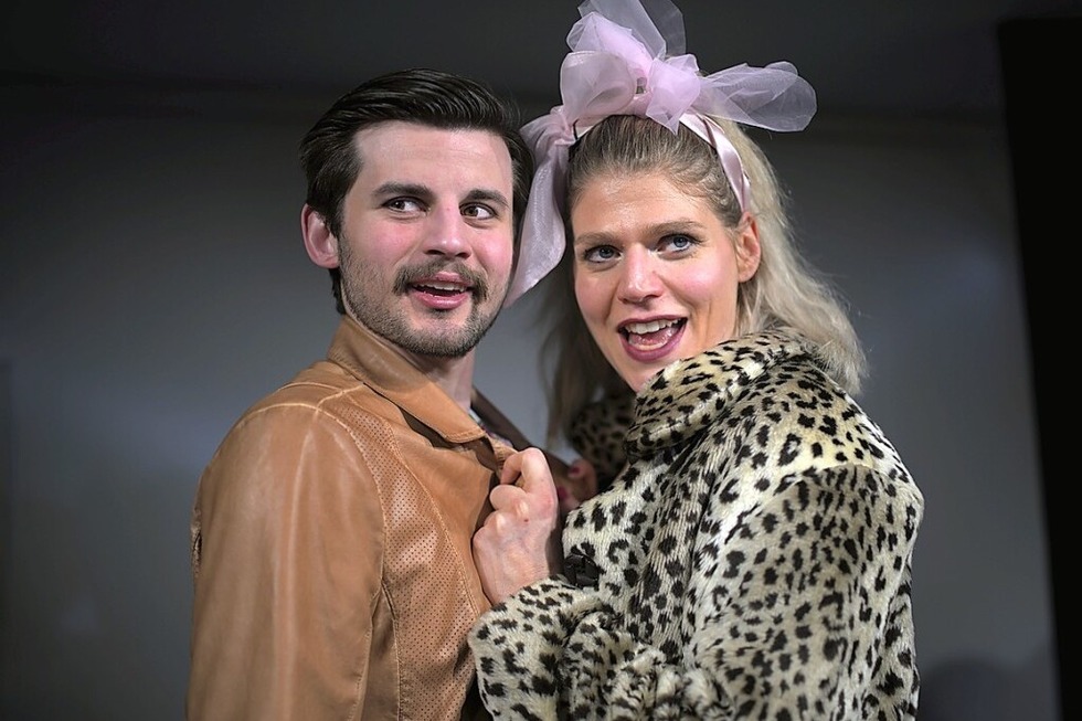 Zur Saisonerffnung zeigt das Theater Harrys Depot das Theaterstck &#8222;Eine Sommernacht&#8220; - Badische Zeitung TICKET