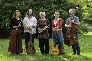 Balkan-Ball mit Hora Fani & Bettina Pinkert