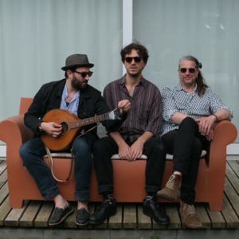 DANIEL KAHN - UMRU/unrest with Jake Schulman-Ment & Christian David - Frankfurt am Main - 01.02.2026 20:00 DANIEL KAHN - UMRU/unrest with Jake Schulman-Ment & Christian David - Frankfurt am Main - 01.02.2026 20:00
